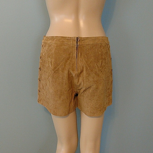 Willow and Clay Suede Shorts - Picture 4 of 6